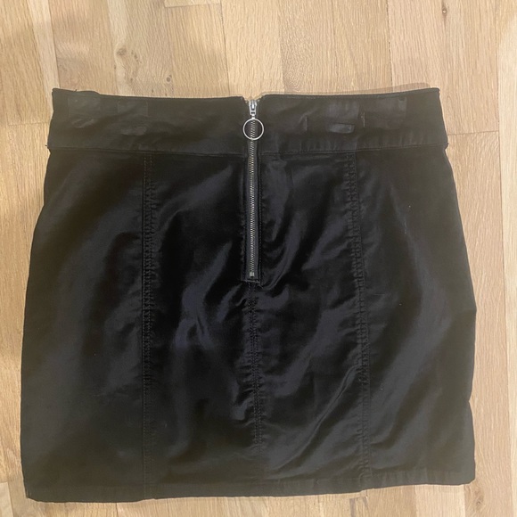 NWOT Free People Velvet Retro Mini Skirt - size 30 - Picture 6 of 12
